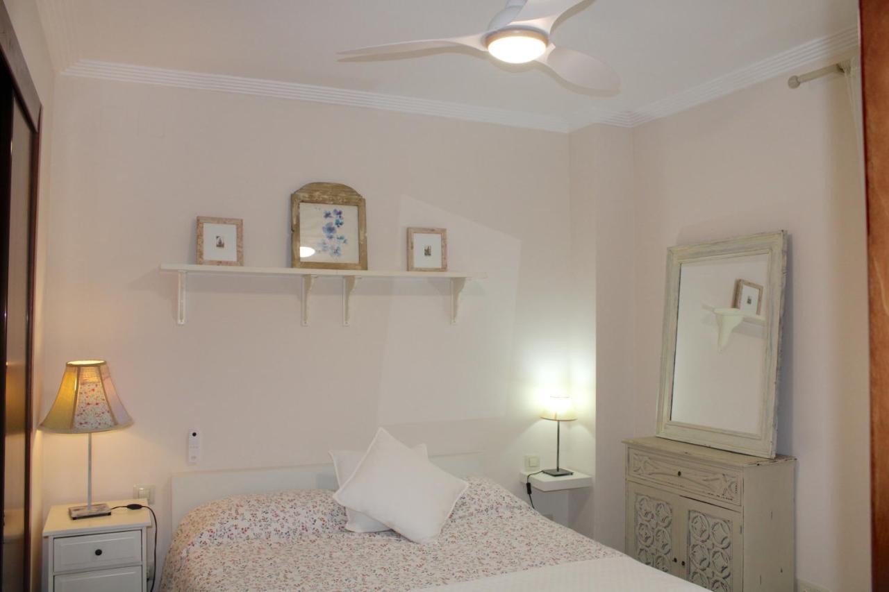 Apto. De 1 Dormitorio En Primera Linea De Playa. Isla Canela อูเอลบา ภายนอก รูปภาพ